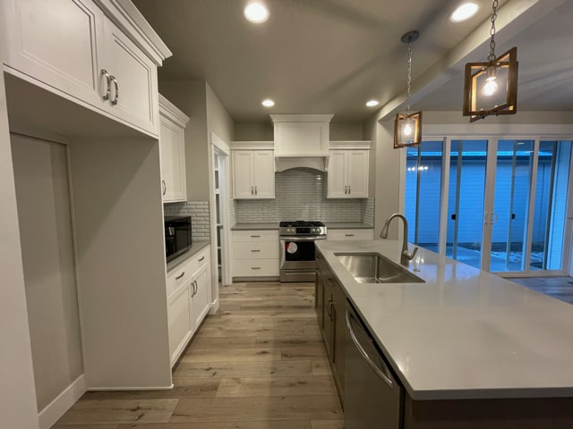 Building Photo - 2171 E Hidcote St