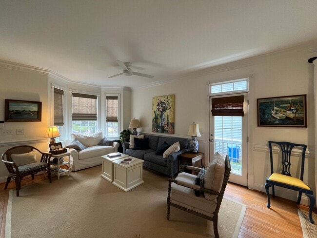 Building Photo - Premier 3BD, 2.5BA House in Downtown Fuqua...