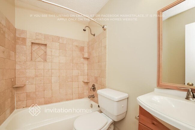 Building Photo - 4393 Fielding Ln