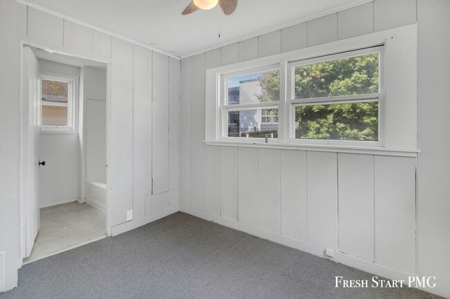 Building Photo - Charming 3-Bedroom Home in the Heart of Ka...