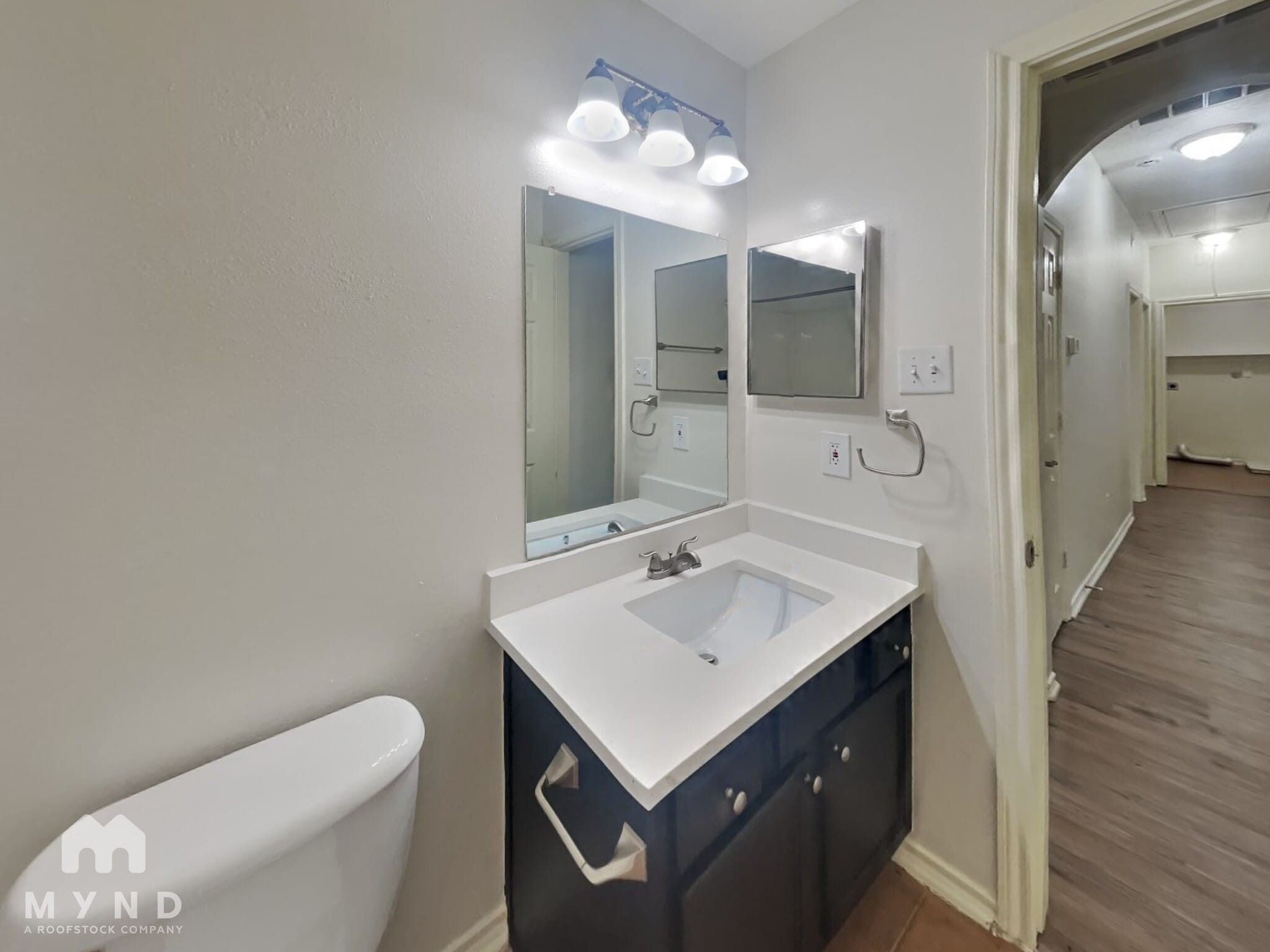 Building Photo - 4914 Forest Hurst Dr