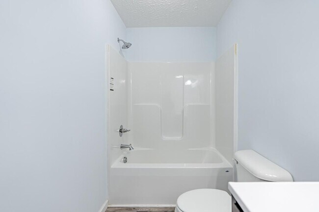 Building Photo - 128 Alumni Dr