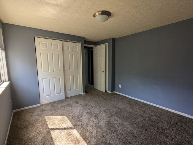 Building Photo - 2544 Dwiton Ct