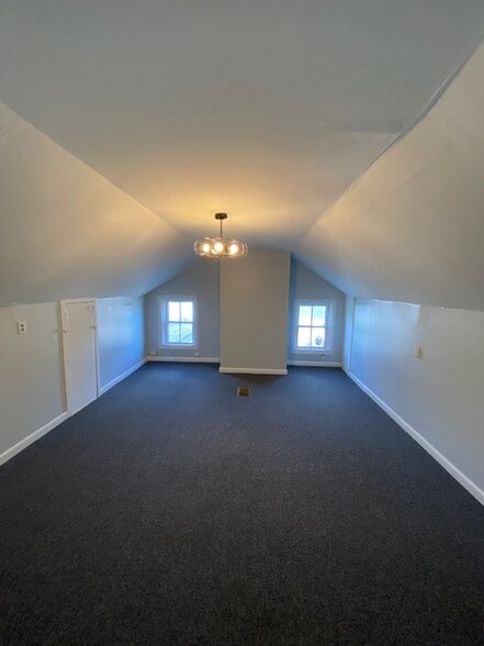 Building Photo - 4448 Orefield Rd