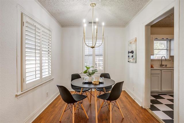 Building Photo - 3824 Birchman Ave