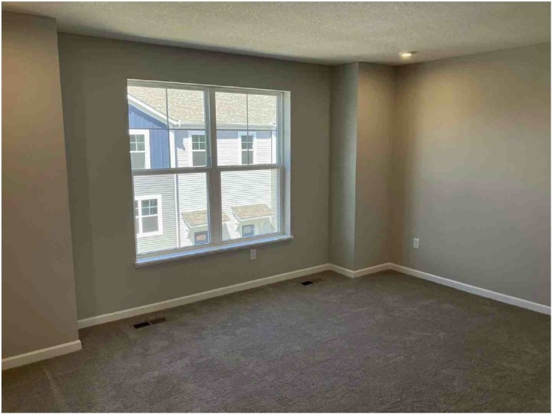 Building Photo - 21860 136th Wy