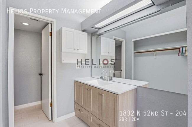 Building Photo - 1832 N 52nd St