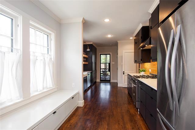 Building Photo - 1134 N Clinton Ave