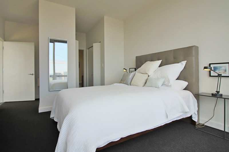 Building Photo - 2148 S Indiana Ave