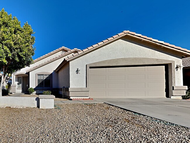 Primary Photo - 9126 W Serrano St