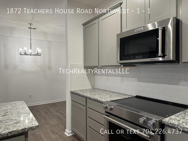 Building Photo - 1872 Teachers House Rd NW