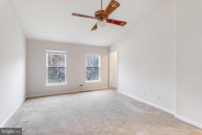 Building Photo - 15385 Bevanwood Dr