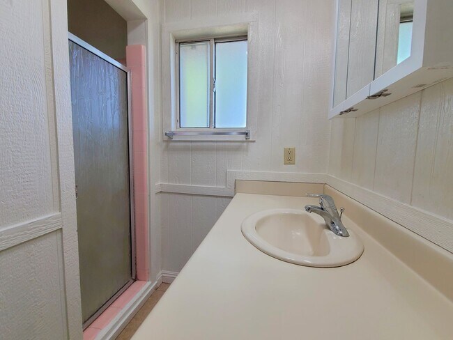 Building Photo - 13195 Bryant St