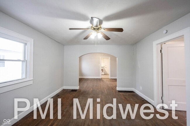 Building Photo - 2905 E 17th St