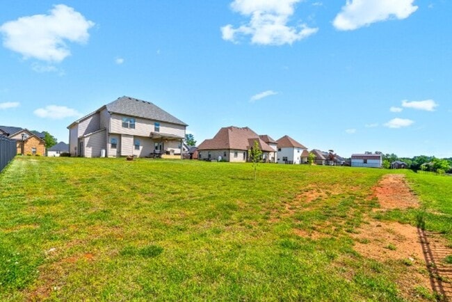 Building Photo - Stunning Home in Wellington Fields Ready f...