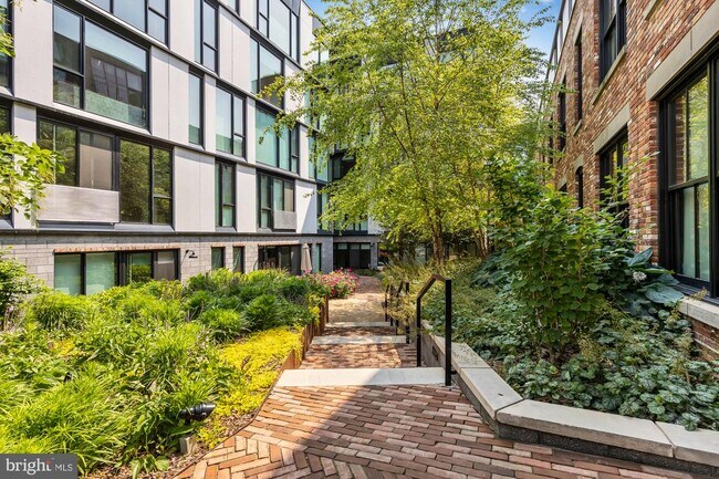 Building Photo - 57 N St NW