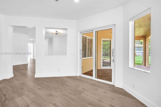 Building Photo - 19381 Stonebrook St