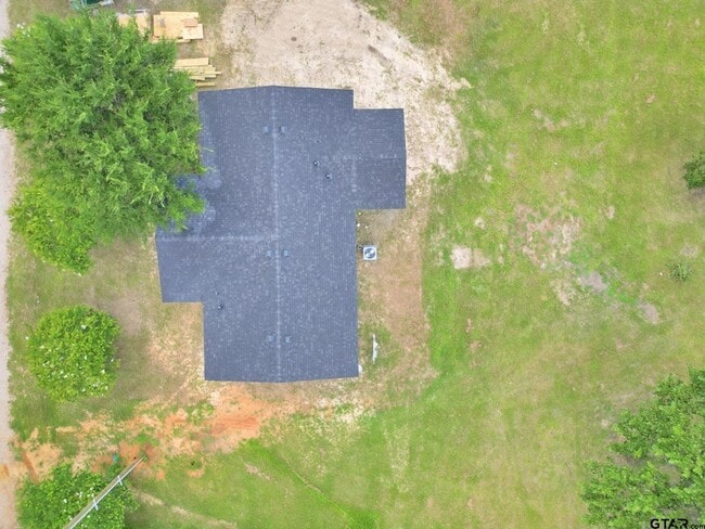 Building Photo - 441 N Hill Rd