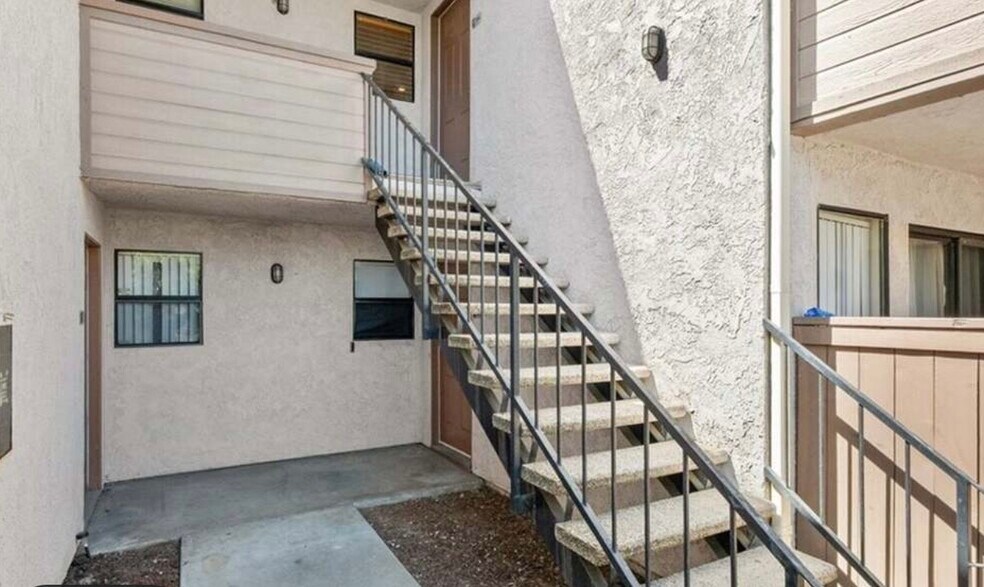 Building Photo - 1337 Massachusetts Ave