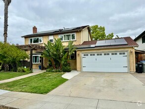 Building Photo - 4670 Sherbourne Dr