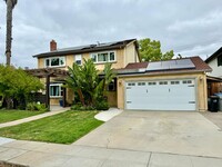 Building Photo - 4670 Sherbourne Dr