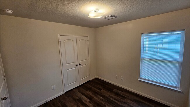 Building Photo - 24053 Wilde Dr