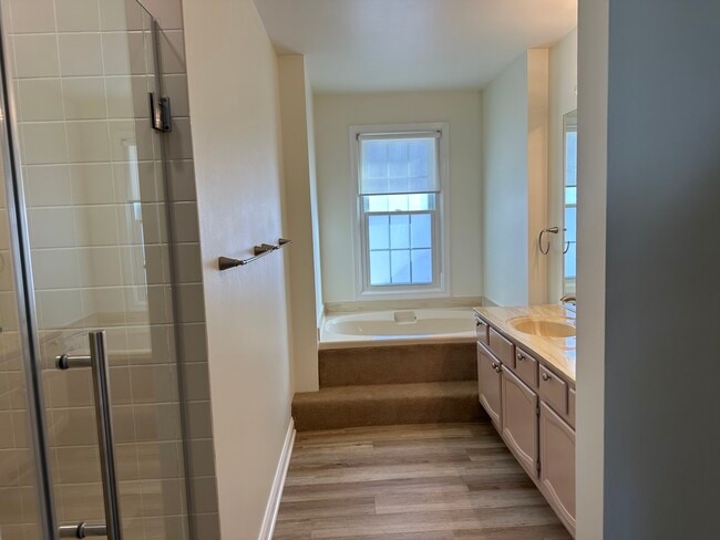 Building Photo - 4552 Opal Dr