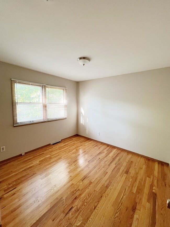 Building Photo - COMING SOON: Beautifully Updated Home in t...