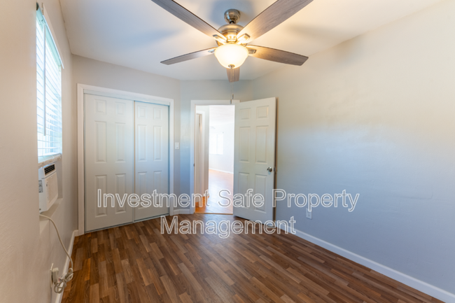 Building Photo - 821 39th St