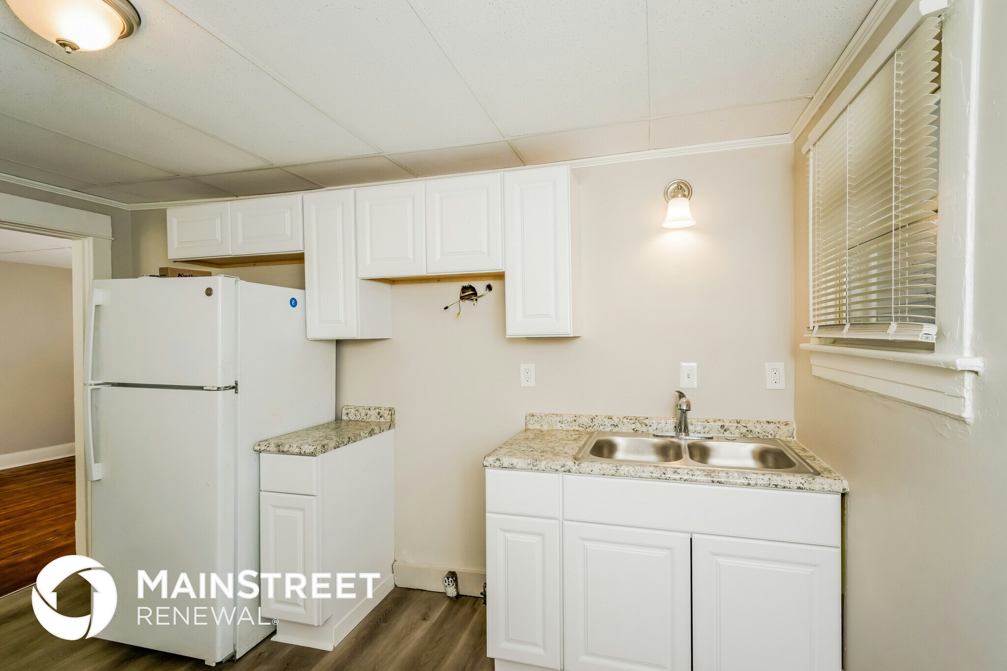 Building Photo - 409 S 39th St