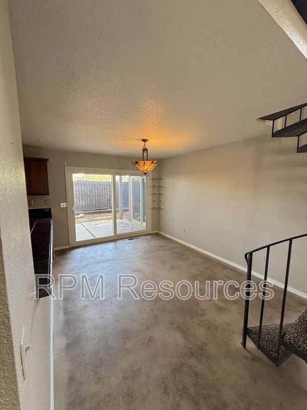 Building Photo - 12424 Acadia Ct