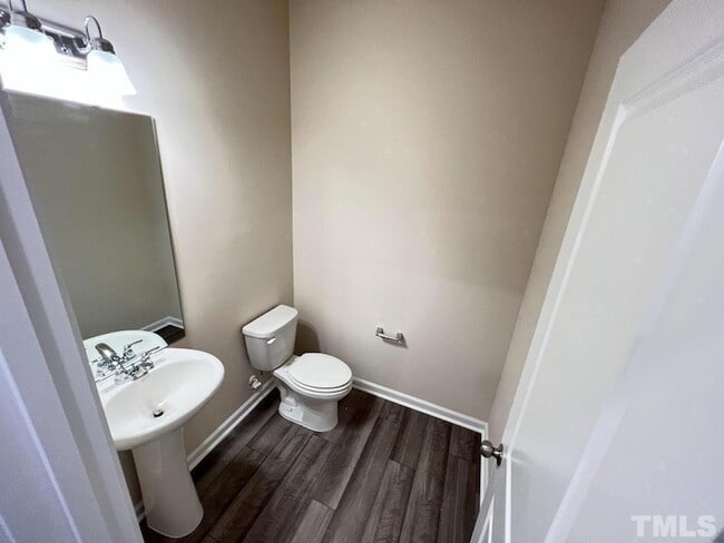 Building Photo - 4812 Trikala Ave