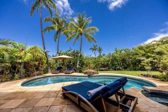 Building Photo - 250 Amakihi Way