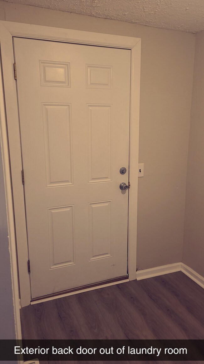 Building Photo - 210 South St