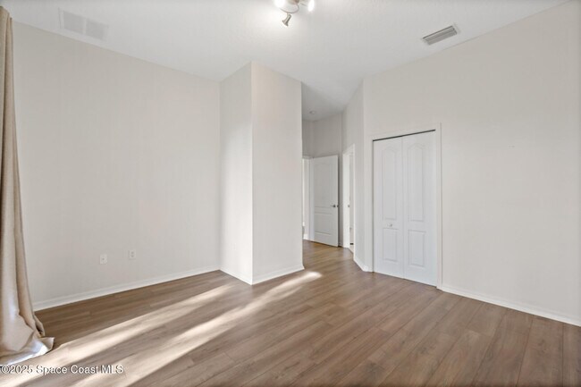 Building Photo - 1741 Kinsale Ct