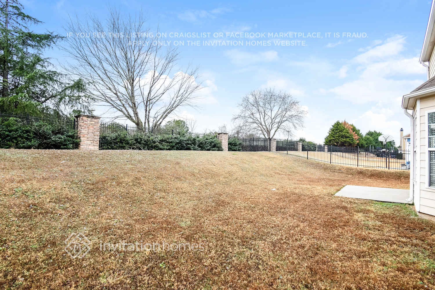 Building Photo - 1712 Sahale Falls Dr