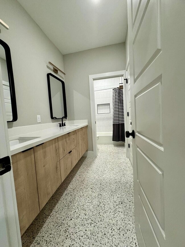 Building Photo - 7040 Avenue N