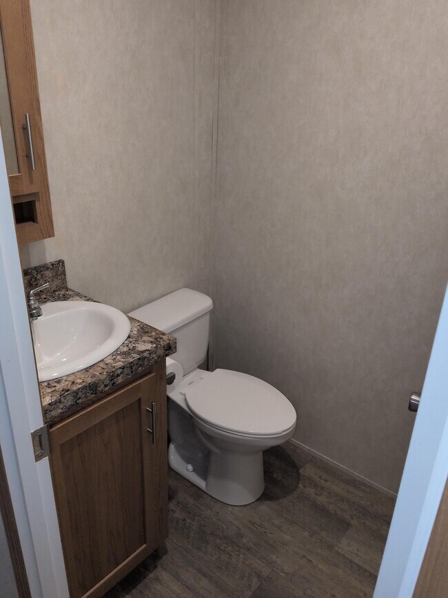 Building Photo - 35 Dudley Pl