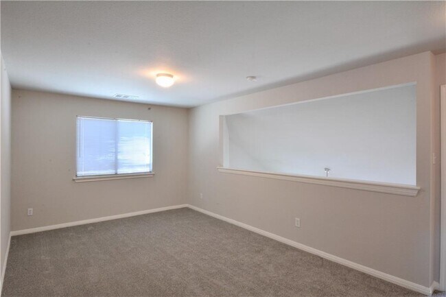 Building Photo - 8000 Tonkinese Dr