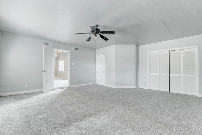Building Photo - 3918 Dalmatian Dr