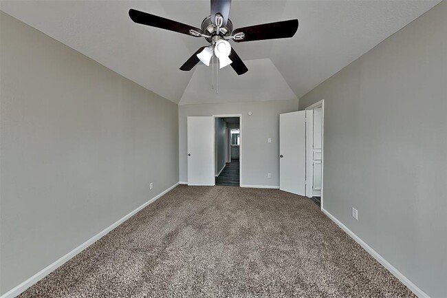 Building Photo - 3438 Havershire Dr