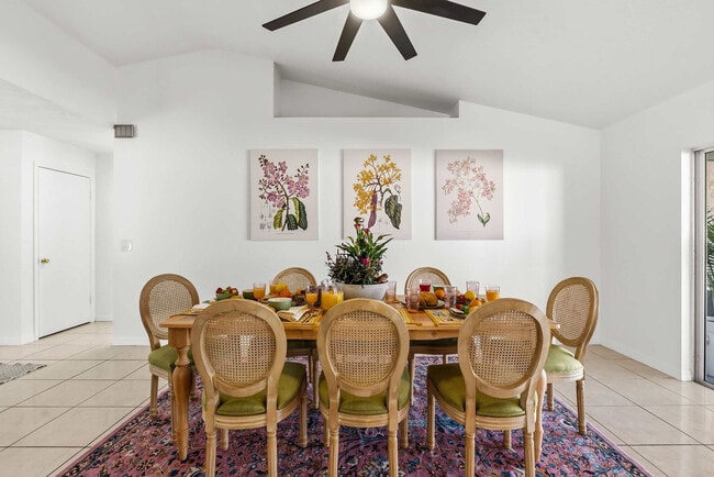 Building Photo - 1040 Hali Ridge Ct