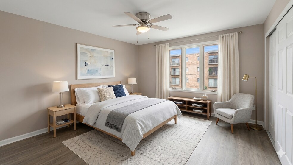 Building Photo - 971 S Taylor St