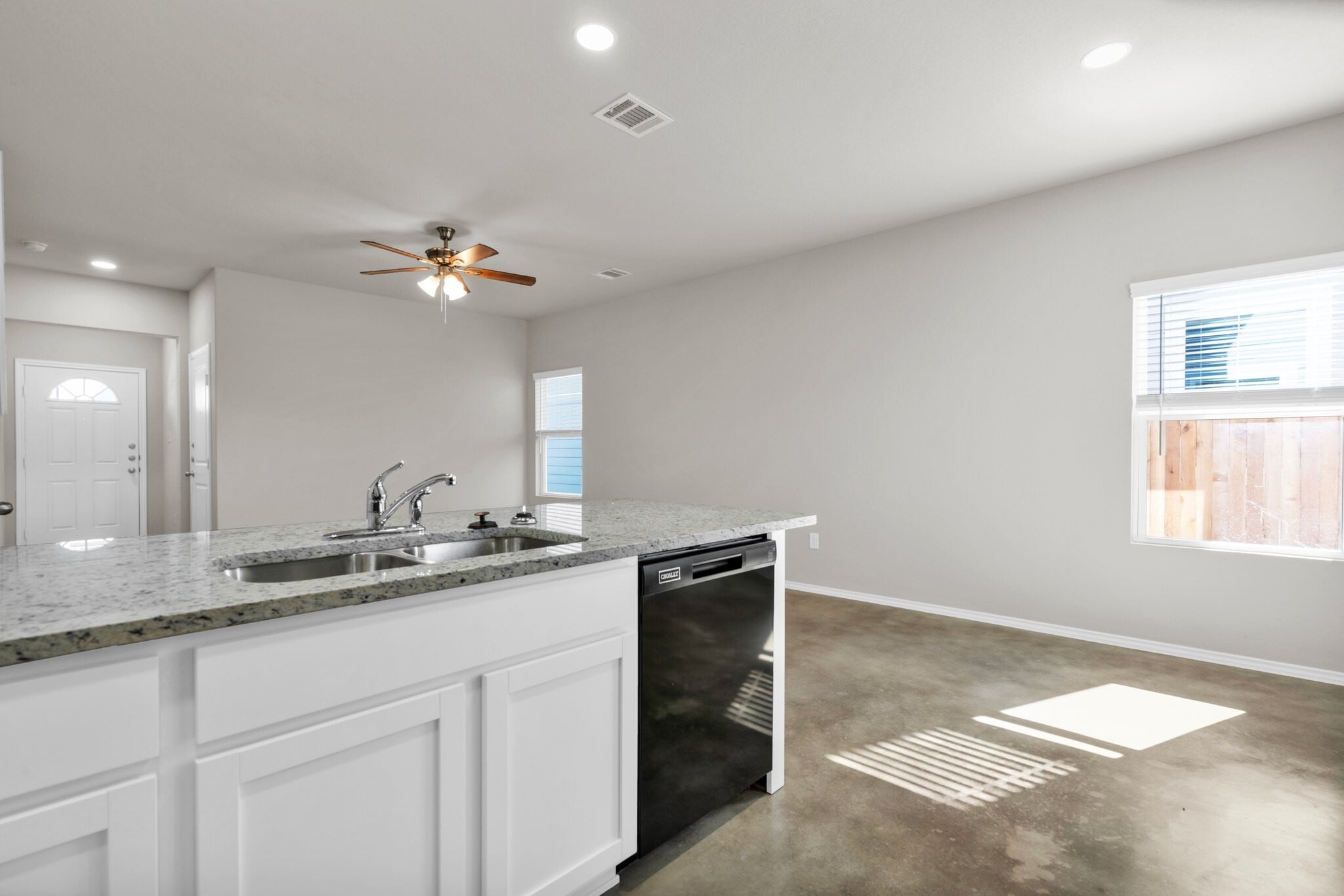 Building Photo - 7239 Converse Ridge Ln