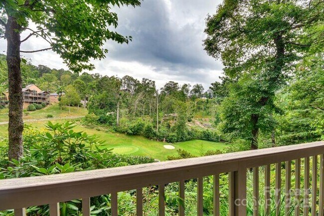 Building Photo - 220 Stoney Fls Lp