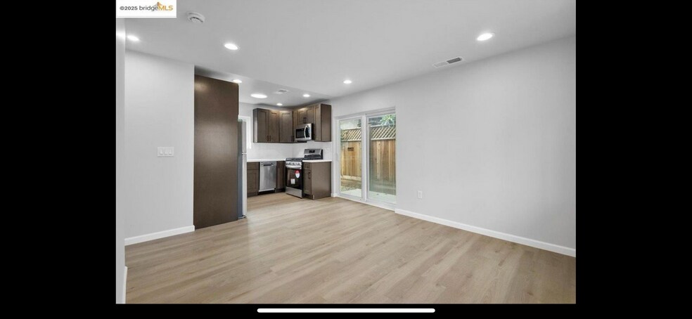 Building Photo - 2224 107th Ave