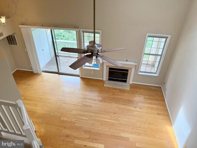 Building Photo - 6944 Ellingham Cir