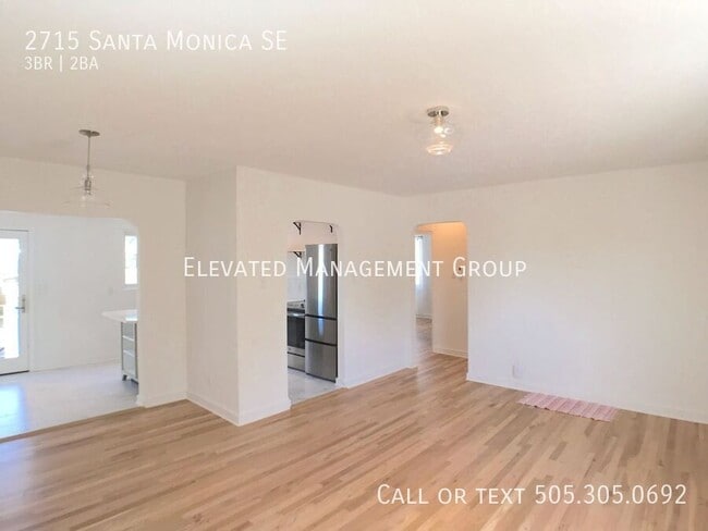 Primary Photo - 2715 Santa Monica Ave SE