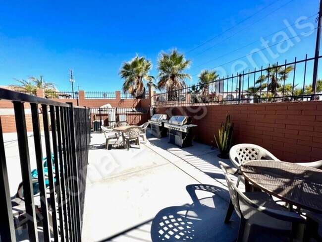 Building Photo - 89 Acoma Blvd N