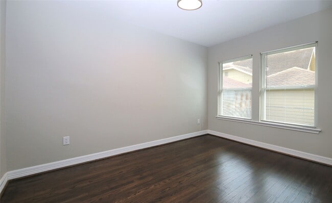 Building Photo - 5402 Texas St